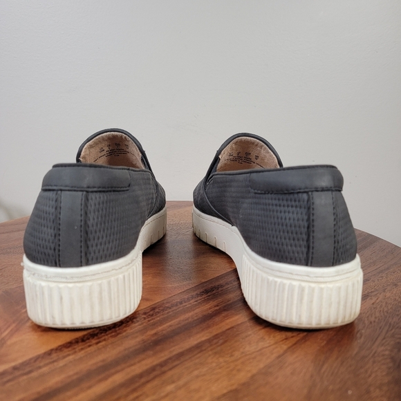Soul Naturalizer Black Slip-On Sneakers Size 10 Comfy Slip On Shoes Loafers - Picture 5 of 17